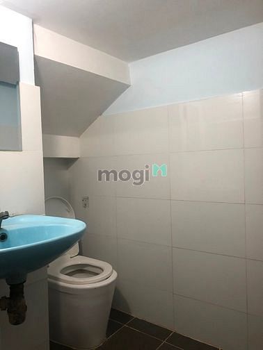 Hình ảnh Phòng Full nội thất nằm ngay đối diện Vincom q9