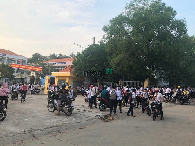 Hình ảnh Bán gấp lô đất đẫ có sổ hồng, thổ cư toàn bộ, mặt tiền khu chợ