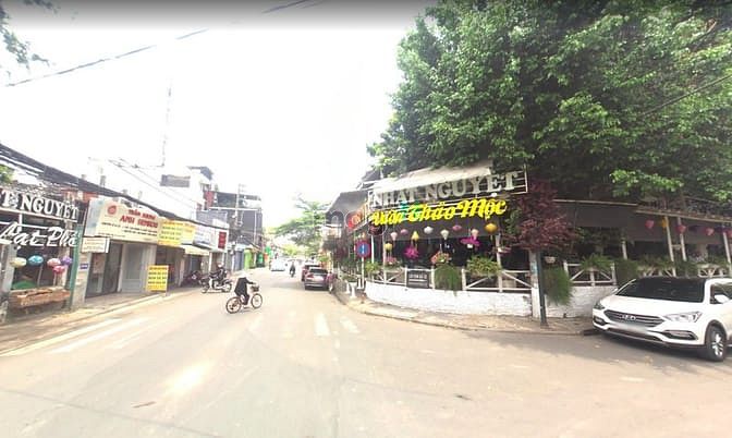 Hình ảnh Cho thuê nhà góc 2MT Trường Sơn & Đồng Nai 12X25M, phường 15 quận 10