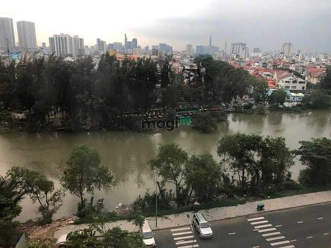 Hình ảnh Cần cho thuê căn góc Sky Garden 3, view sông. Giá 13tr/tháng