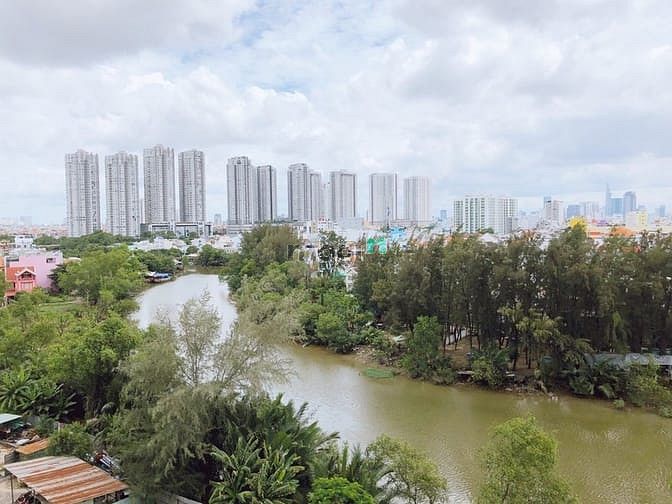 Hình ảnh Cần cho thuê căn góc Sky Garden 3, view sông. Giá 13tr/tháng