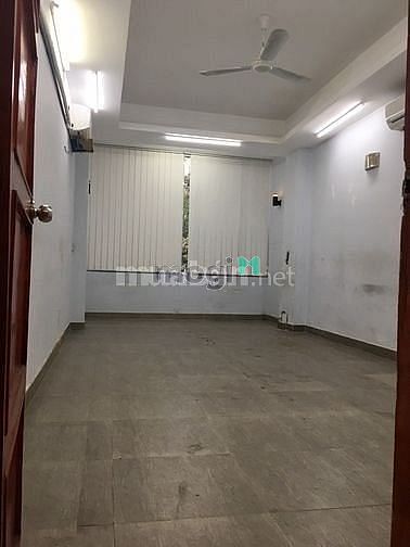 Hình ảnh Cho thuê Nhà nguyên căn Mặt tiền Đường Trần Khánh Dư, P.Tân Định, Q.1.