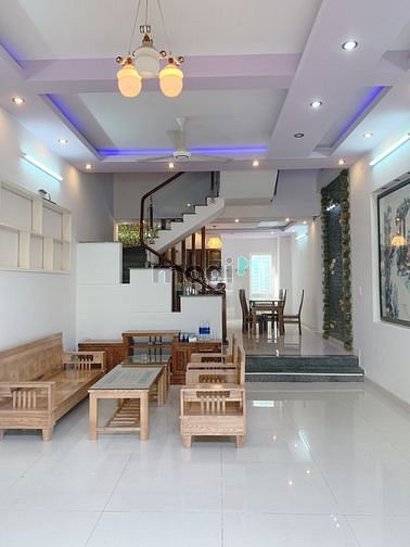 Hình ảnh Nhà đẹp 3PN, gần biển Phạm Văn Đồng - B249