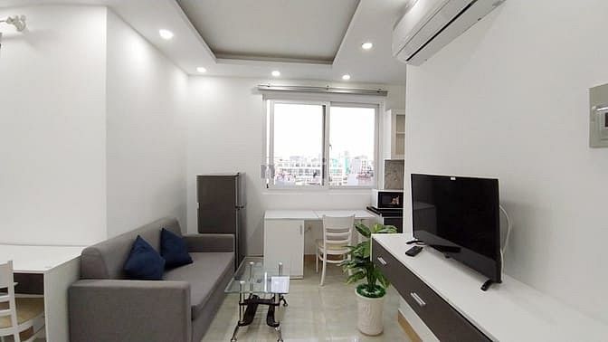 Hình ảnh Căn Hộ FUll NT Ngay Mặt Tiền Đường Lê Văn Sỹ Quận 3