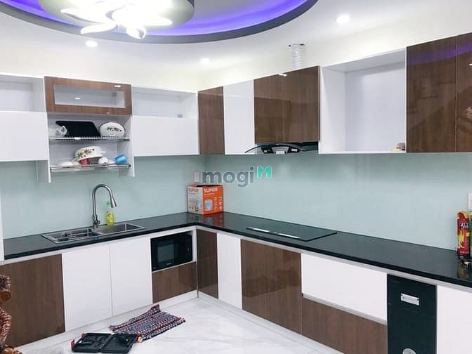 Hình ảnh Nhà 2.5 tầng, 3 phòng ngủ, 100m2, khu Nam Việt Á - B480