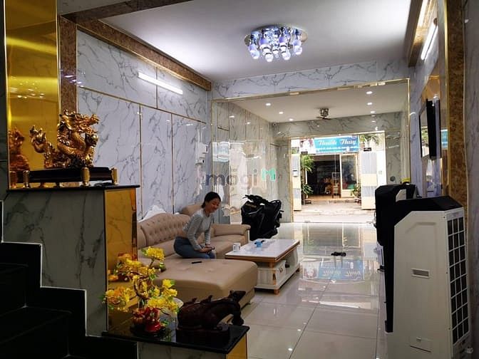 Hình ảnh Cho thuê nhà MỚI HẺM 210/1 Phan Đăng Lưu gần Đoàn Thị Điểm