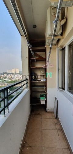 Hình ảnh Cho thuê CHCC Khánh Hội 2, Quận 4, 2PN,NT cơ bản, bancol lớn,nhà đẹp