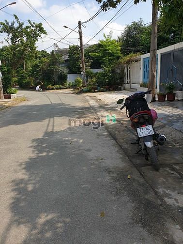 Hình ảnh Chính Chủ Cho Thuê Nhà 1T 1Lửng Đường Xe Hơi Khu Dân Cư Q9