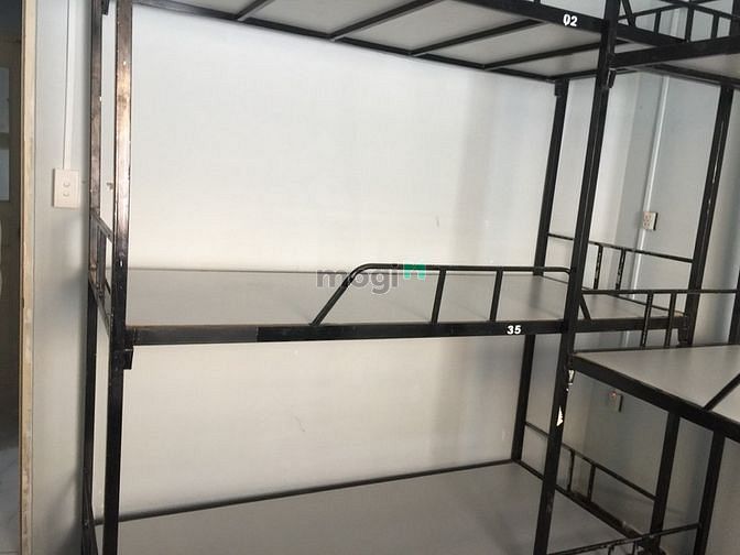 Hình ảnh KTX bao điện nước giá 700K, máy lạnh wifi miễn phí
