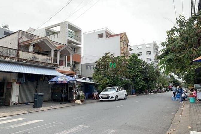 Hình ảnh Bán Gấp Lô Đất Thổ Cư Mặt Tiền ĐS Lý Phục Man, P.BT, Quận 7