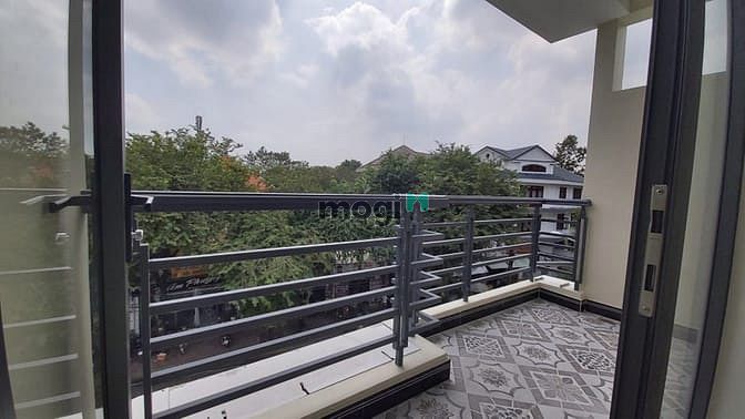 Hình ảnh Phòng mới tinh sẵn máy lạnh gần Vincom Thủ Đức