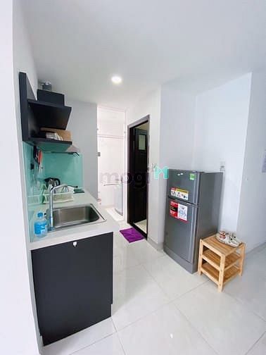 Hình ảnh Cho Thuê Căn Hộ Cao Cấp 1PN, Thoáng Mát, Sát Sân Bay TSN.