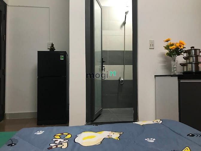 Hình ảnh CH dịch vụ, Full nội thất NGUYỄN THỊ THẬP, Q7 - cửa sổ trời CỰC thoáng