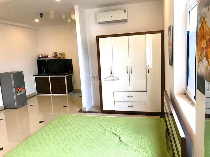 Hình ảnh Cho Thuê Căn Hộ Full Nội Thất, Full View, Ngay Sân Bay TSN
