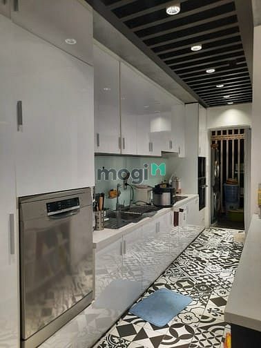 Hình ảnh Cho thuê gấp CHCC Nam Phúc 3PN, view CV yên tĩnh nội thất mới decor