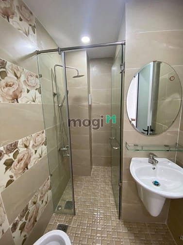 Hình ảnh Cho thuê 5A Út Tịch, Phường 4, Tân Bình. Đoạn ngay ngã tư Út Tịch