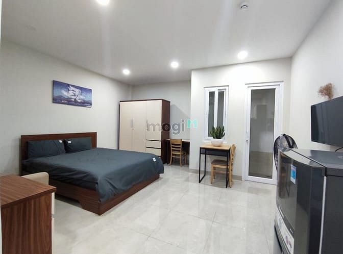 Hình ảnh Studio_có ban côngcửa sổ_giáp Quận 10,gần trường ĐH Y Dược,ĐH Sư Phạm