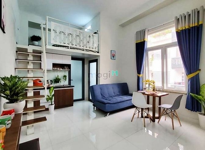 Hình ảnh Cho thuê CHDV full NT, cửa sổ lớn sát lotte Q7