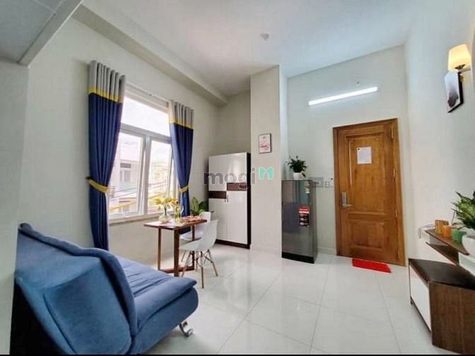Hình ảnh Cho thuê CHDV full NT, cửa sổ lớn sát lotte Q7