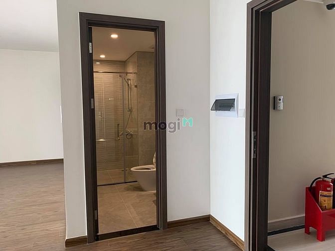 Hình ảnh Cho thuê căn 4 ngủ đồ cơ bản cực đẹp Westpoint Đỗ Đức Dục 20tr