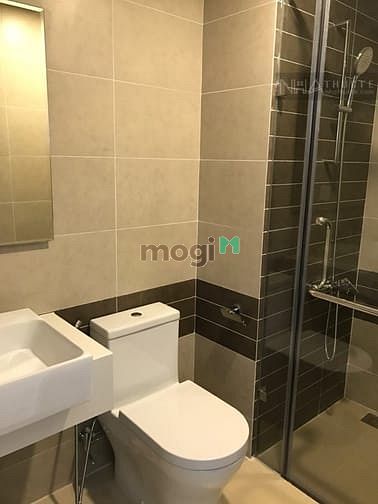 Hình ảnh ✔ Cho thuê CHCC RIVER GATE 30m OF 1wc - Nội thất đầy đủ