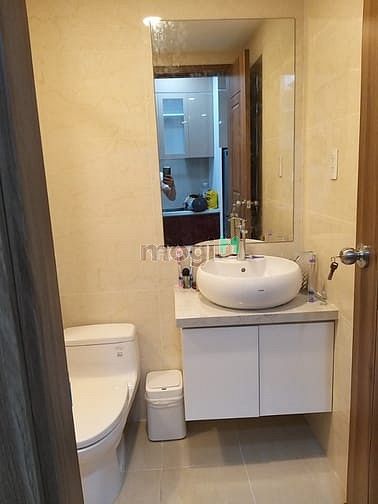 Hình ảnh ✔ Cho thuê CHCC RIVER GATE 43m 2pn 1wc - Nội thất đầy đủ