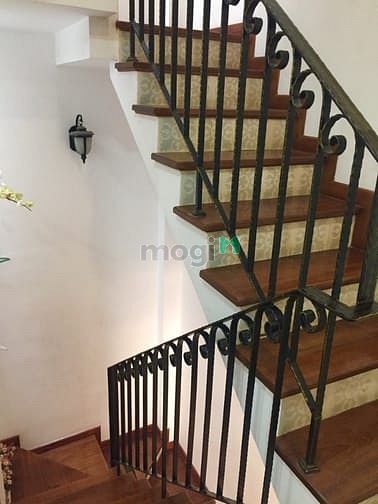 Hình ảnh Cần Cho Thuê Gấp Nhà 1 Trệt 3 Lầu 150m2 Đường Phan Văn Tri Bình Thạnh