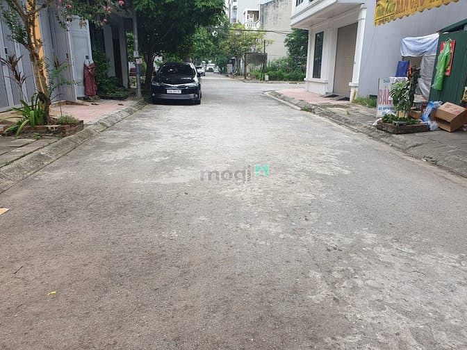 Hình ảnh Bán đất 79m2 mặt tiền 6m, TĐC xóm Lò, Thượng Thanh, Long Biên.
