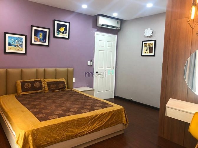 Hình ảnh Cho thuê Trang Chủ MB66.COM / Đăng Ký Tặng 66K RiverPark, 137m2, 3PN, 2WC, nội thất cao cấp, lầu cao.