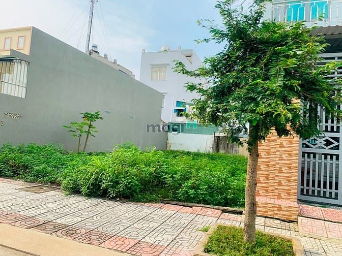 Hình ảnh NH Thanh Lý Nền Đất Khu Tên Lửa,Vị trí đắt địa,Gần Bv Và BXMT-Aeon