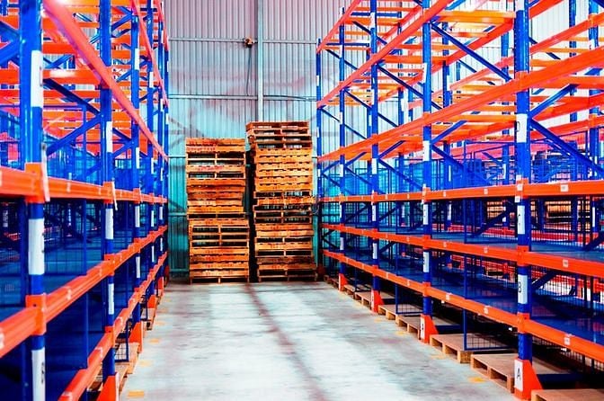 Hình ảnh Kho Hàng Diện Tích Thuê Nhỏ-Lớn, Có Khung Kệ, 10 NV & Hệ Thống Quản Lý