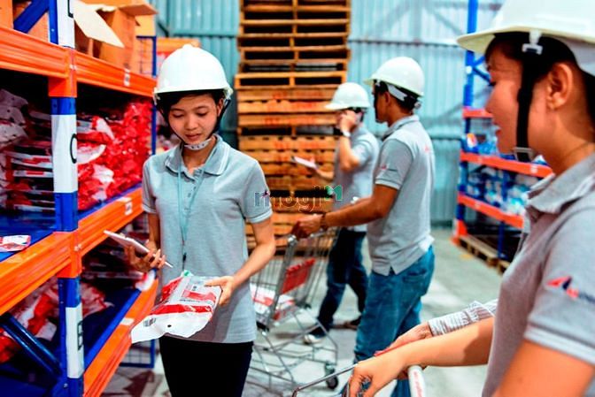 Hình ảnh Kho Hàng Diện Tích Thuê Nhỏ-Lớn, Có Khung Kệ, 10 NV & Hệ Thống Quản Lý