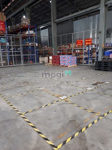 Hình ảnh Kho Hàng Diện Tích Thuê Nhỏ-Lớn, Có Khung Kệ, 10 NV & Hệ Thống Quản Lý