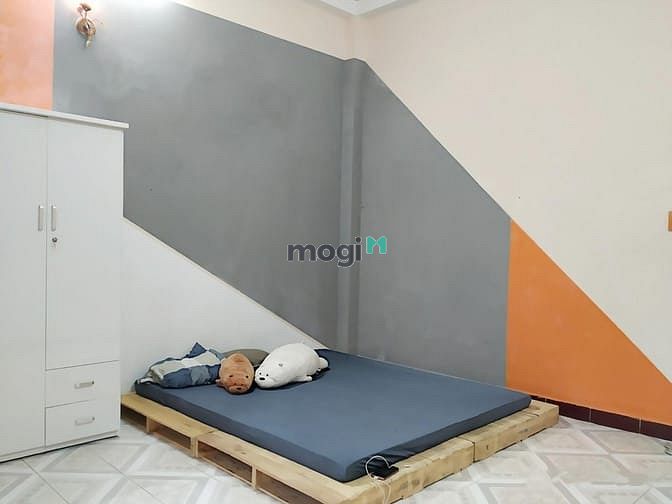 Hình ảnh Phòng Ban Công CMT8 Cv Lê Thị Riêng