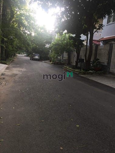 Hình ảnh Bán lô đất biệt thự gần uỷ Ban Nhân Dân Quận 2 giá 60 triệu/1 m2