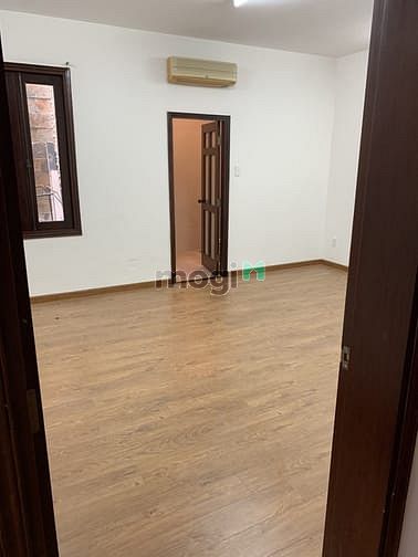 Hình ảnh cho thuê biệt thự 25/8 Nguyễn Gia Trí (đường D2 cũ), BT