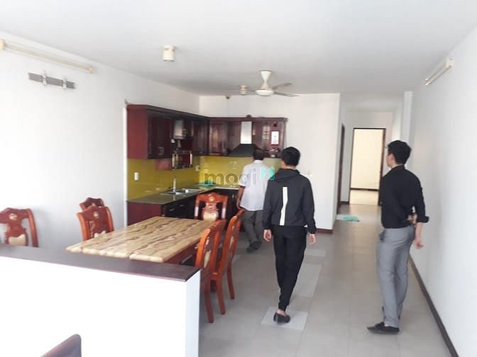 Hình ảnh Cho thuê nhà 255a đường 3/2 phường 10 quận 10