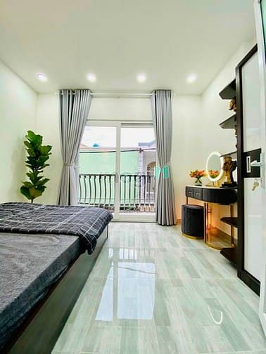 Hình ảnh Cho thuê nhà 128/2c Phạm Văn Hai, Phường 3, Quận Tân Bình