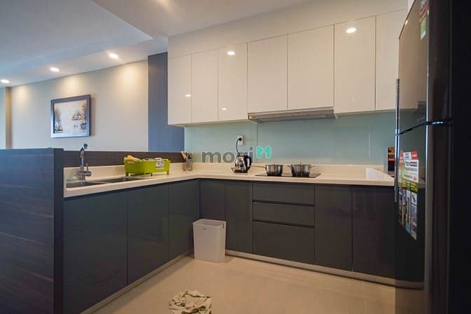 Hình ảnh Cho thuê chung cư The Gold View Q4, 2PN, 90m2, view hồ bơi, tầng cao