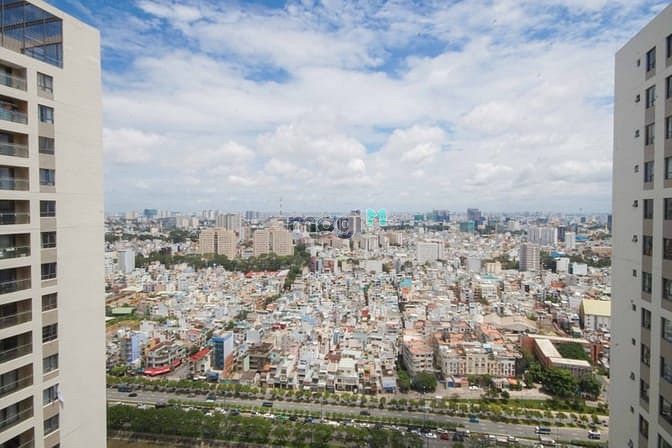 Hình ảnh Cho thuê chung cư The Gold View Q4, 2PN, 90m2, view hồ bơi, tầng cao