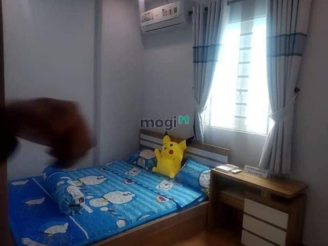 Hình ảnh Nhà Trần Bình Trọng cách MT 100m HXH chạy vi vu