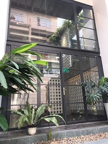 Hình ảnh Cho thuê nhà hxh Lê Văn Sỹ, Tân Bình, 4x20m, trệt 1 lầu.