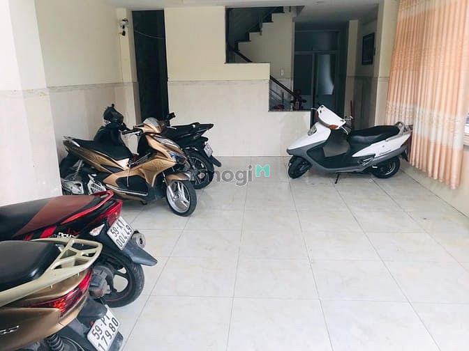 Hình ảnh Nhà mới xây, an ninh, hẻm ô tô thông thoáng, đối diện KCN Tân Bình