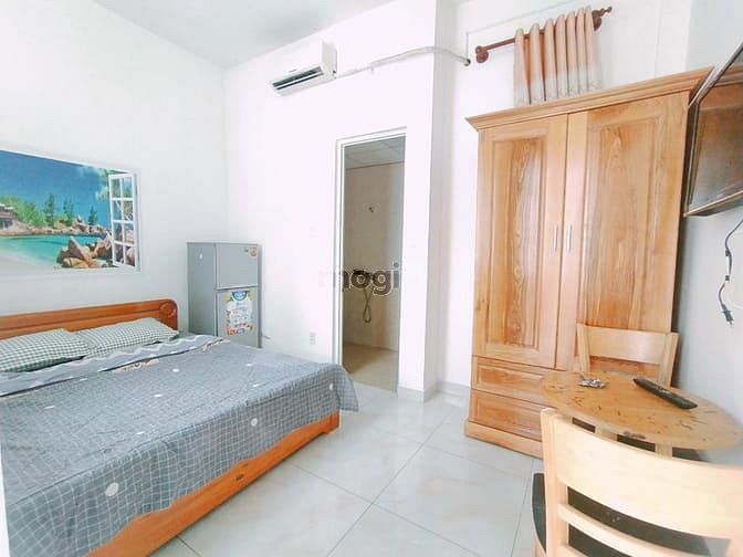 Hình ảnh Nhà mới xây, an ninh, hẻm ô tô thông thoáng, đối diện KCN Tân Bình