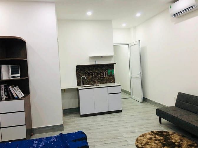 Hình ảnh Studio_full nội thất, có ban công_ngay vòng xoay Lê Đại Hành,đầm sen