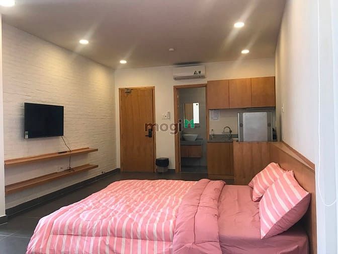 Hình ảnh Studio có BAN CÔNG_chỉ tính ĐIỆN còn lại FREE_phố đi bộ_Hàm Nghi