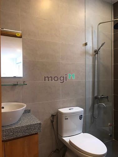 Hình ảnh Studio có BAN CÔNG_chỉ tính ĐIỆN còn lại FREE_phố đi bộ_Hàm Nghi