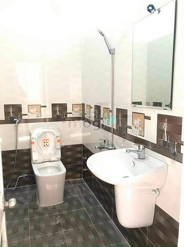 Hình ảnh Cho thuê nhà HẺM 8 mét số 18a Phan Xích Long sau lưng bv Hoàn Mỹ