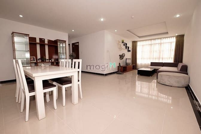 Hình ảnh Cho thuê CH Cao Cấp Giai Việt, P5, Q8 - 115m2, 2PN, Full nội thất