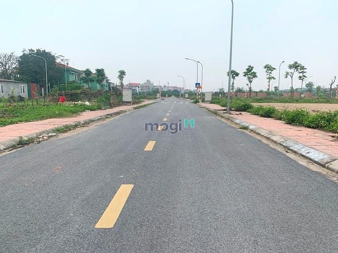 Hình ảnh Cần bán lô đất TT3 khu đấu giá Cự Khối, Long Biên giá bất chấp